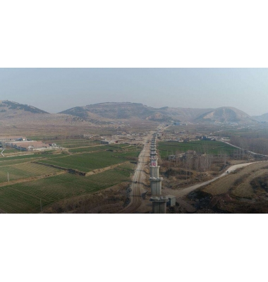 鲁南高铁